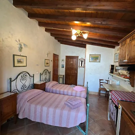 Il Viandante Guardea Umbria Frühstückspension 3*